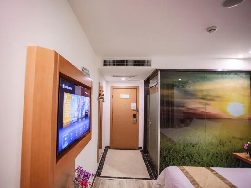 Vatica Shangdong Zaozhuang Tengzhou Railway Station Hotel Esterno foto