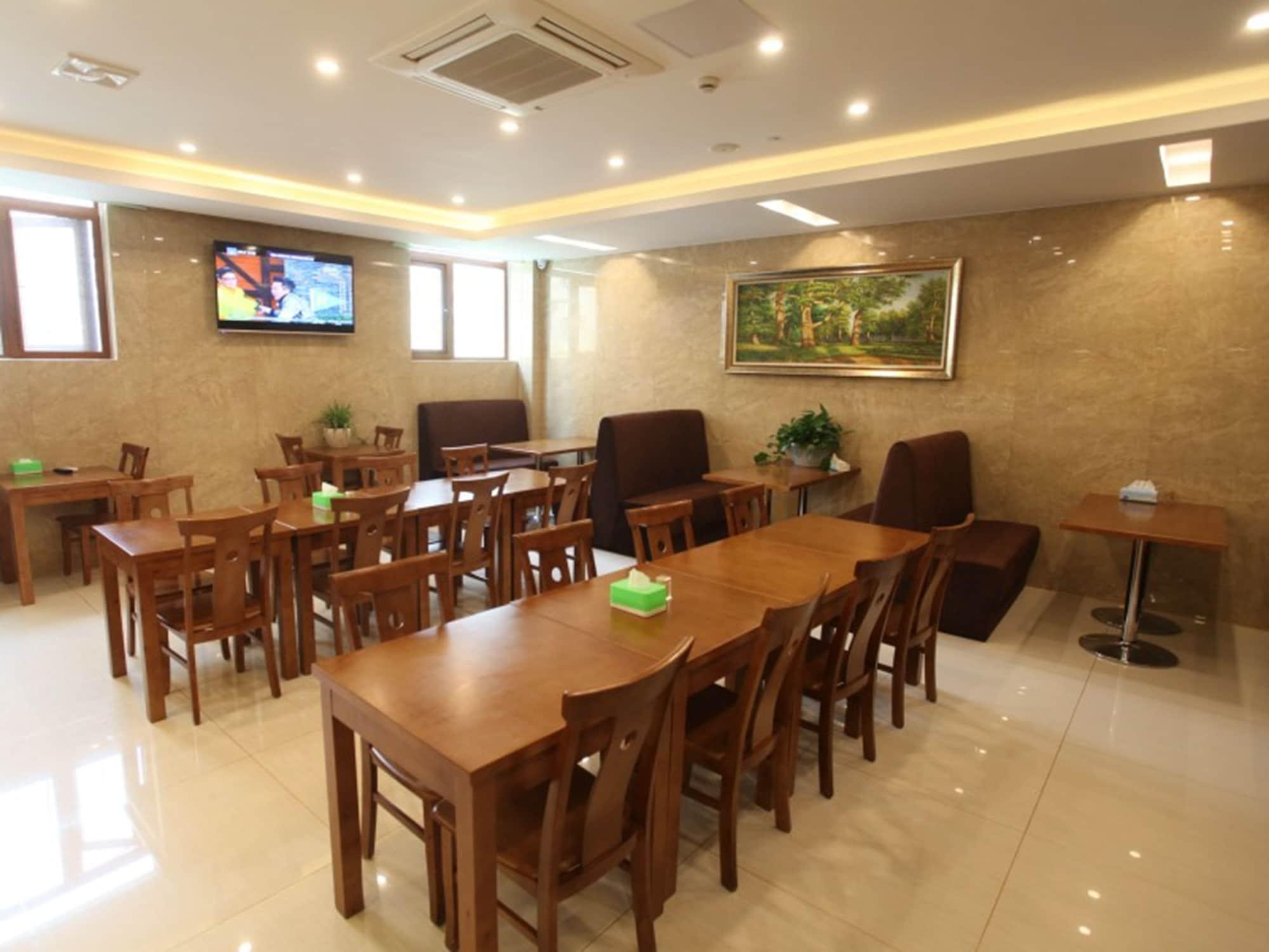 Vatica Shangdong Zaozhuang Tengzhou Railway Station Hotel Esterno foto